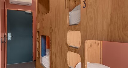Eklo Hotels Paris Porte de Versailles Room Type - Eklo private dormitory for 6 persons Eklo Hotels Paris Porte de Versailles Room Type - Eklo private dormitory for 6 persons
