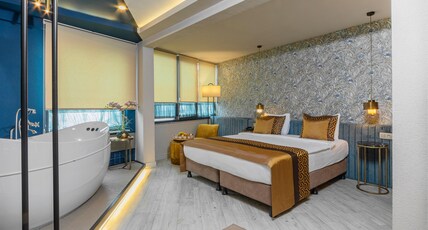 Ayramin Deluxe Hotel Room Type - Executive Suite with Jacuzzi and Hammam