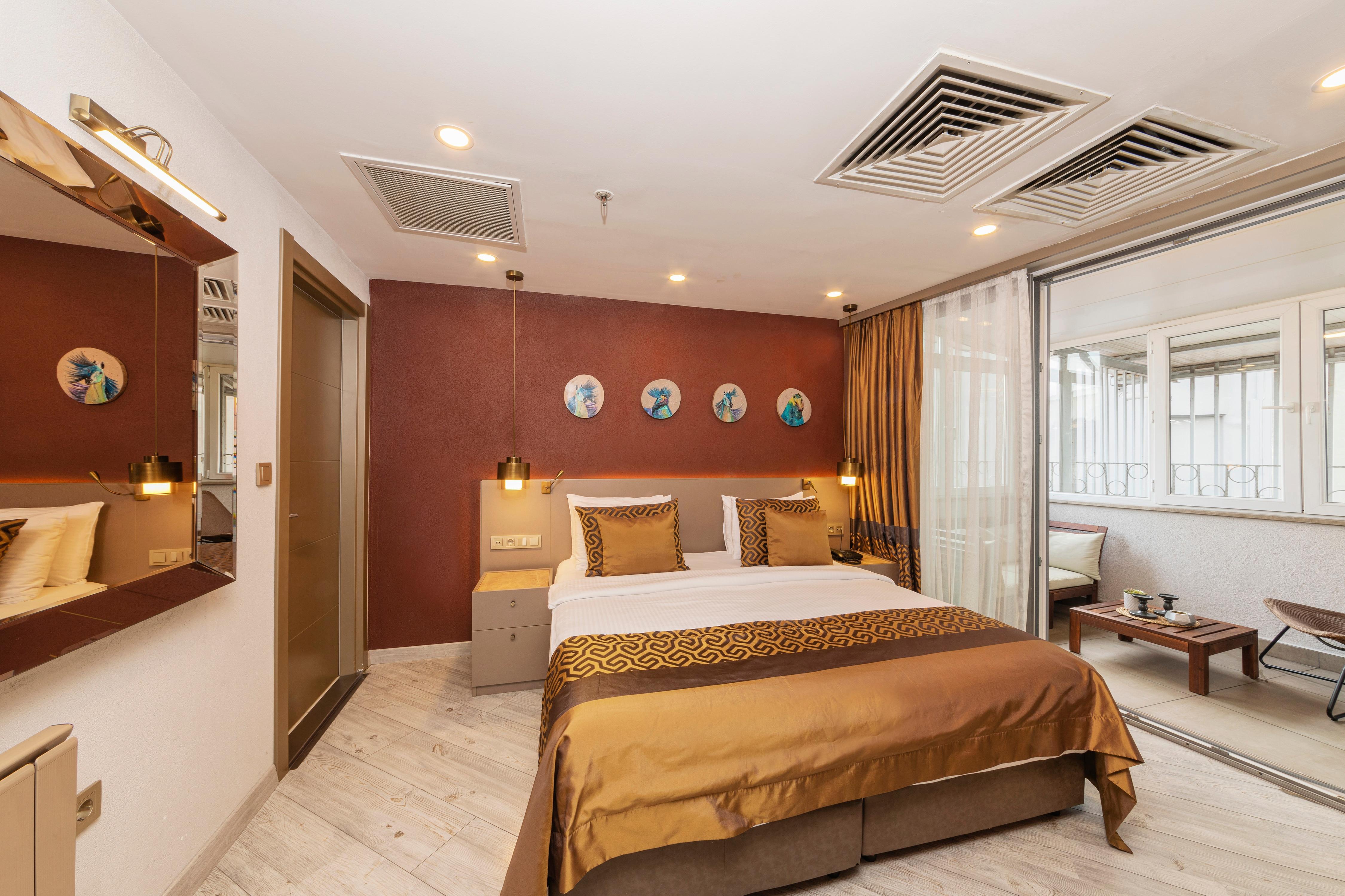 Ayramin Deluxe Hotel - Tap to explore photos
