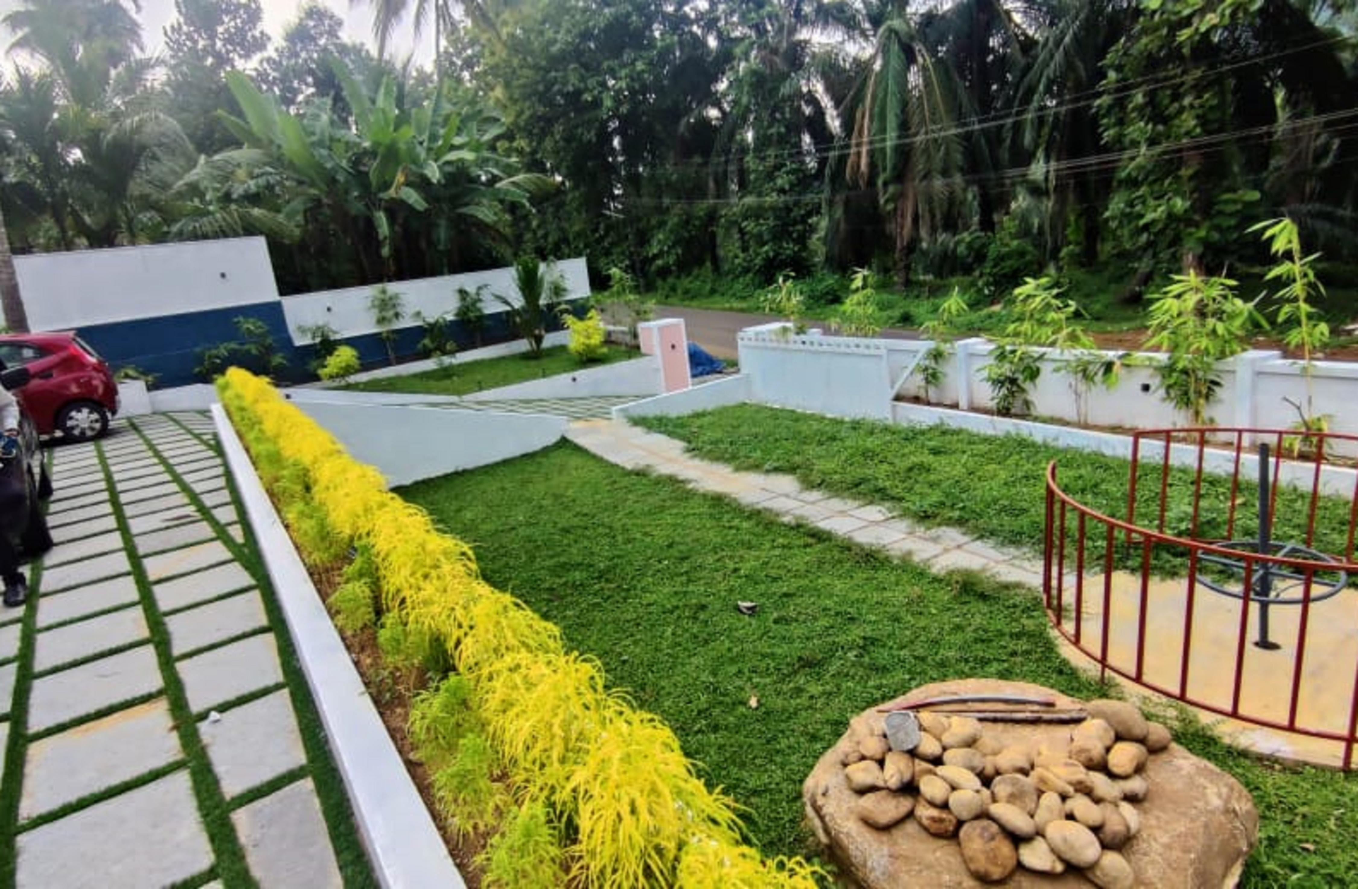 Bestinn Leisure The Vogue Athirappilly - Tap to explore photos