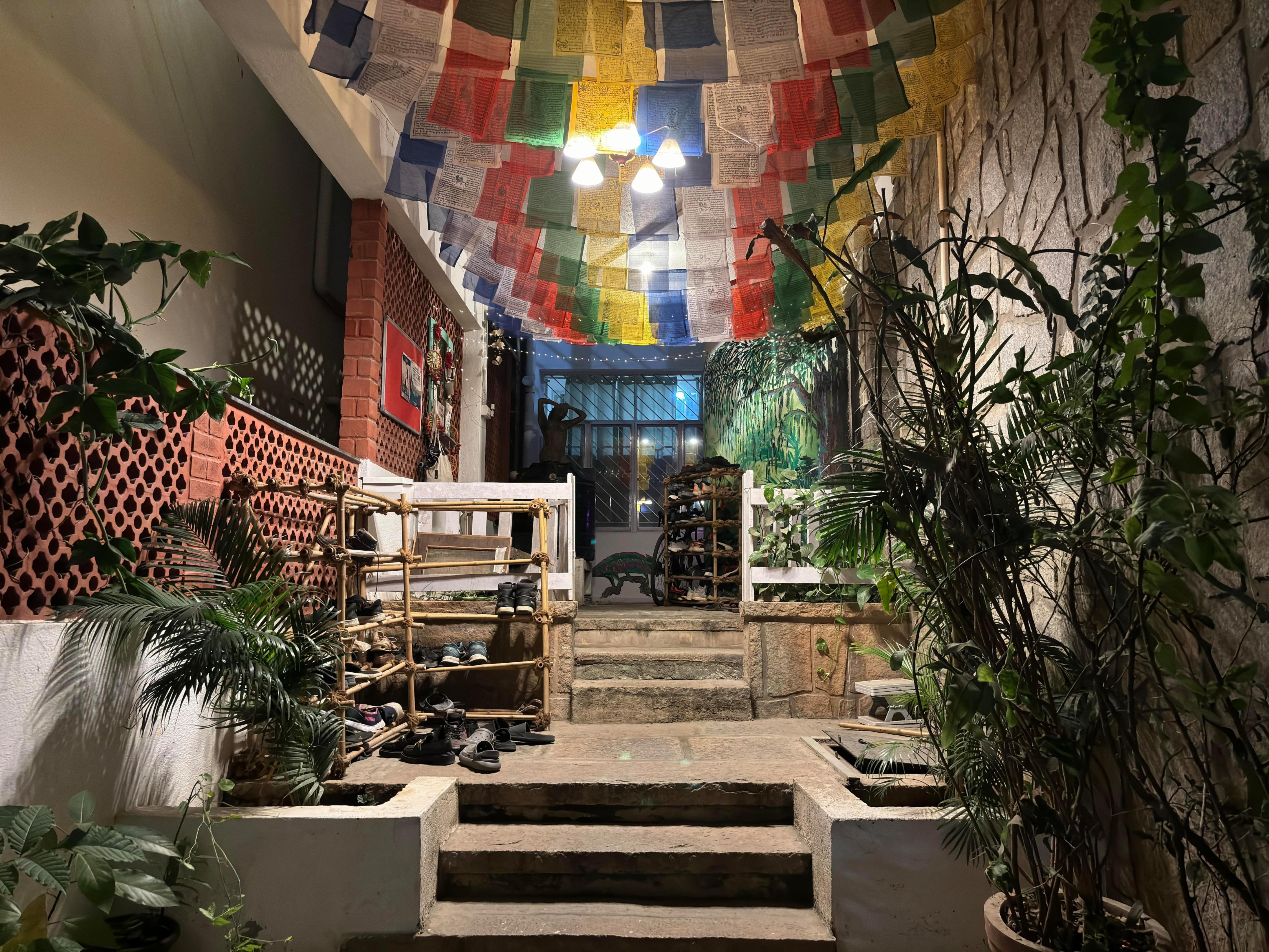 BYOC Hostels - Tap to explore photos