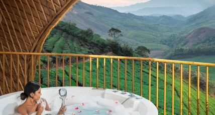 Monticle Glamps | Best Luxury Glamps in Vagamon Room Type - Eagle Eye Nest with Jacuzzi