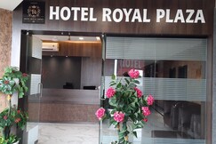 Hotel Royal Plaza