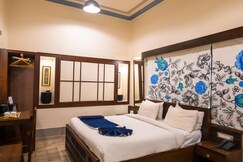 THE JAIS BOUTIQUE HOTEL {70 METERS FROM  ASSI GHAT)