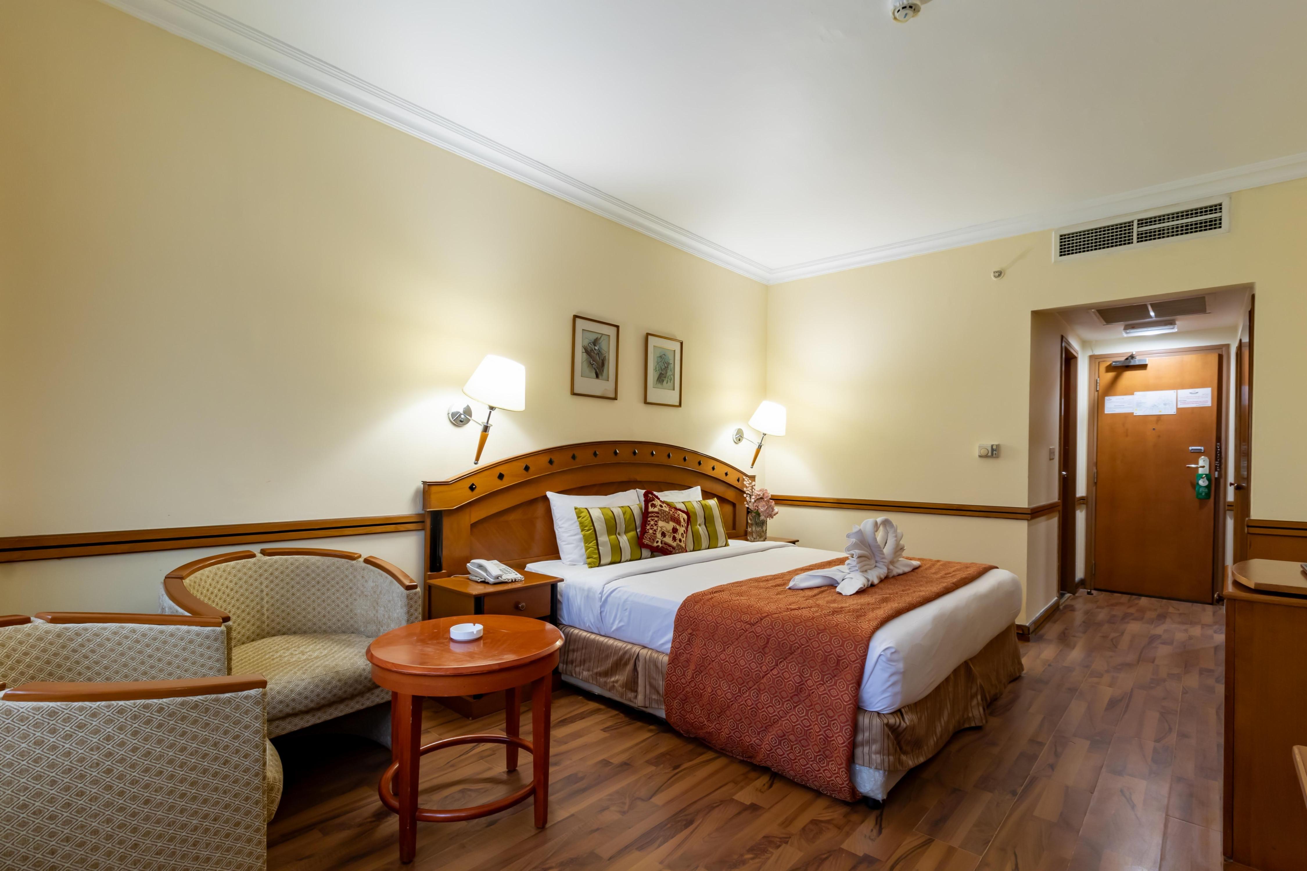 City Palace Hotel Bur Dubai Room Type - Standard King Room