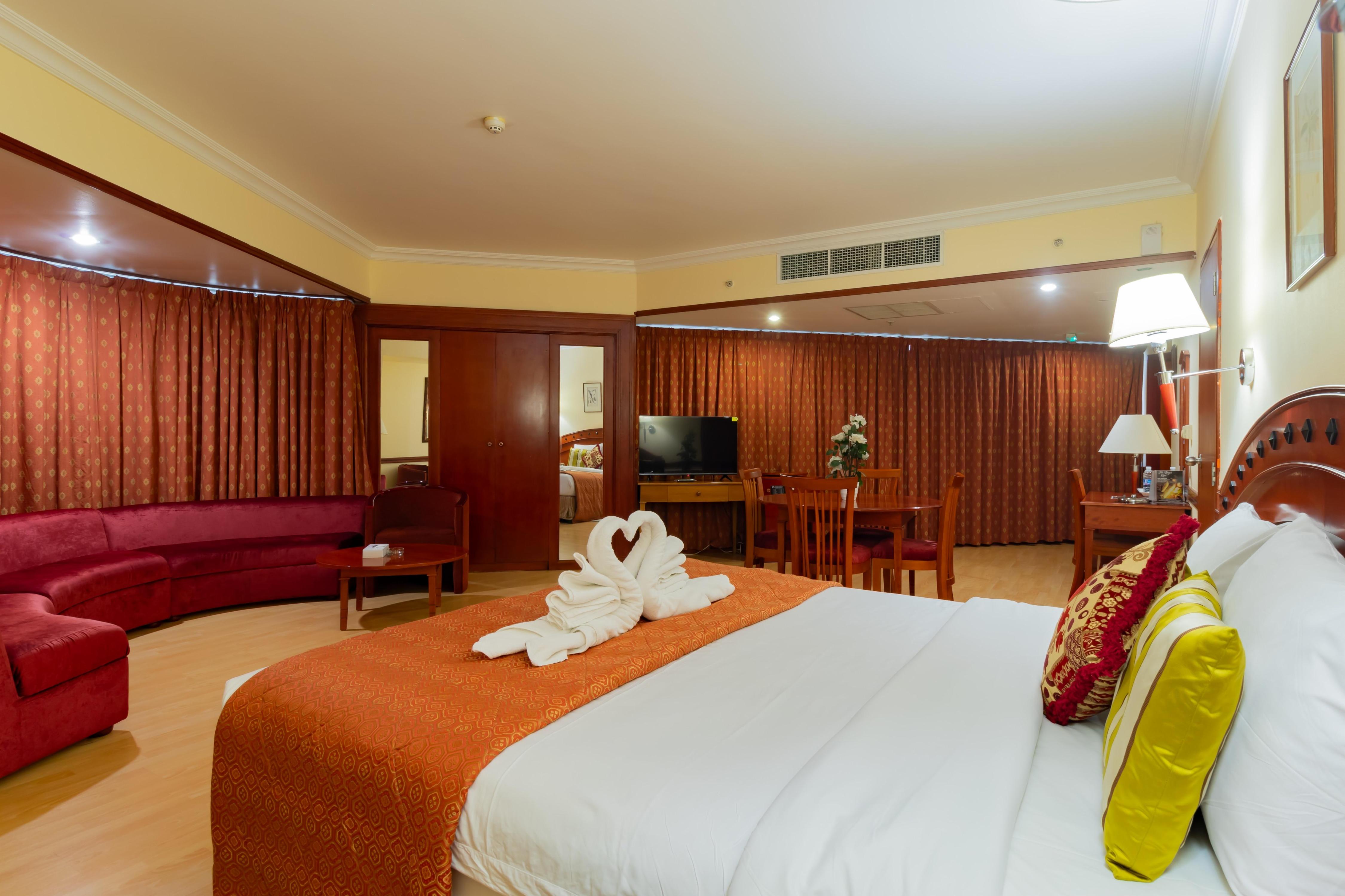 City Palace Hotel Bur Dubai - Tap to explore photos