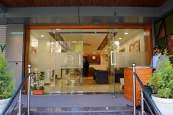 Hotel Heera Residency