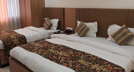 Pritam Park Hotel Room Type - Luxury Triple Bed Room Pritam Park Hotel Room Type - Luxury Triple Bed Room