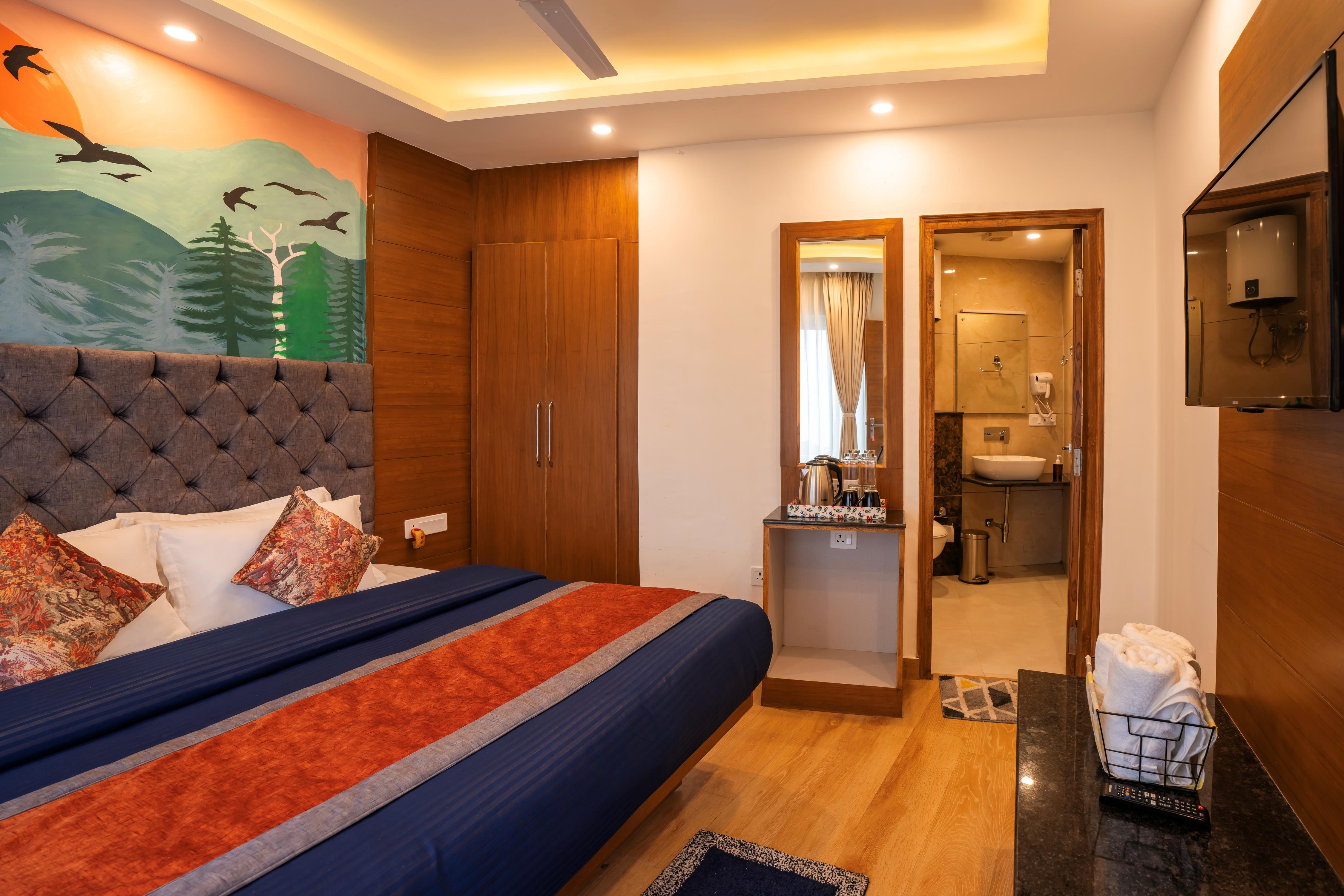 Shalom Backpackers Mussorie Room Type - Deluxe Double Room X Wing A