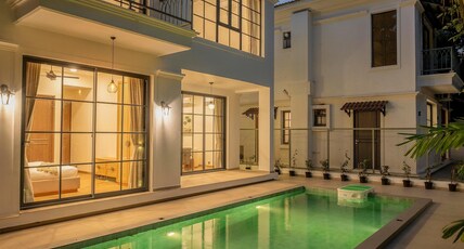 AlohaStayz Goa Room Type - White Jade by AlohaStayz- 4 BHK Villa with Pvt Pool