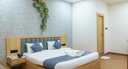 Satyabhama Inn Room Type - Super Deluxe Room