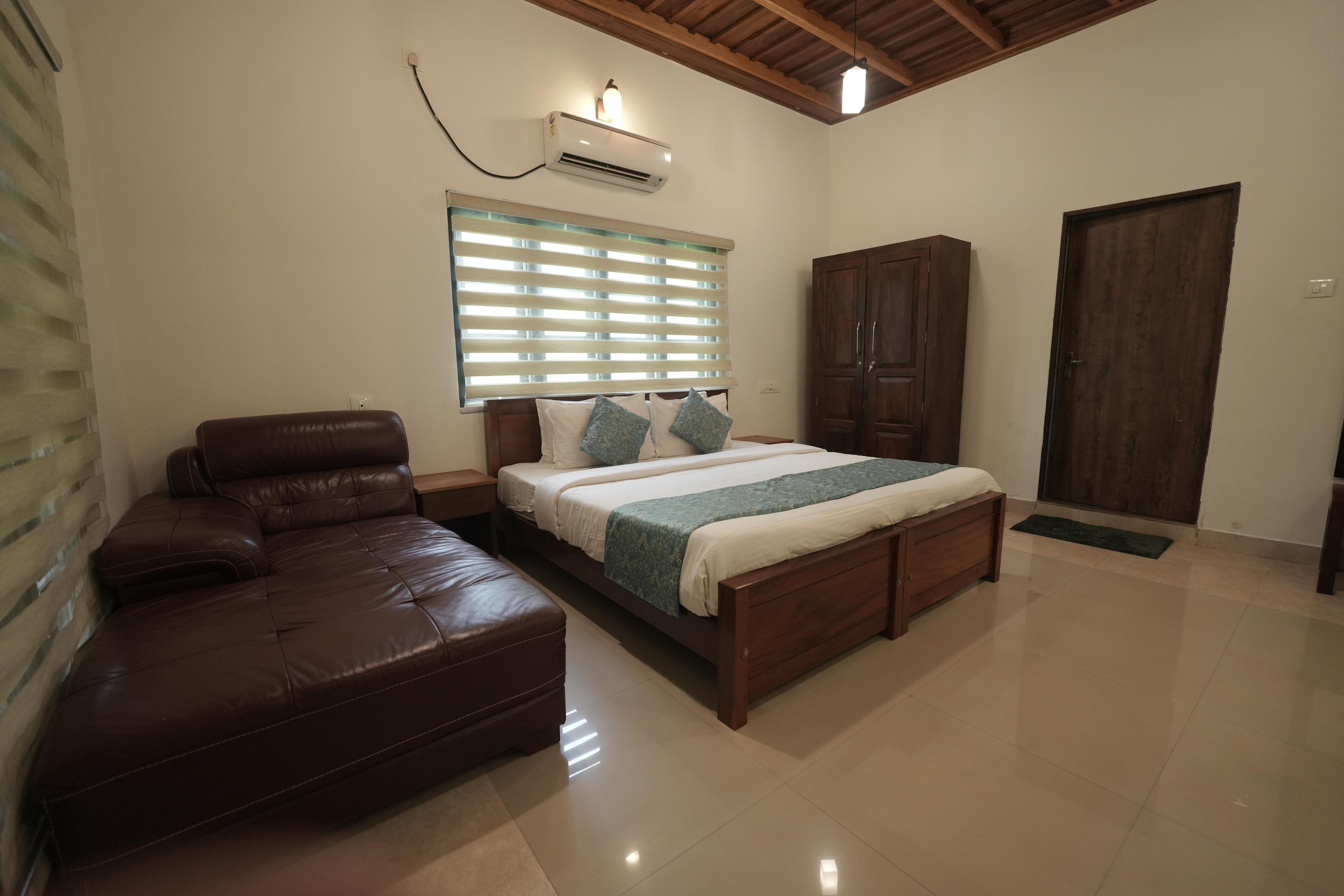 KING FLORA ORGANIC FARM RESORT - Tap to explore photos