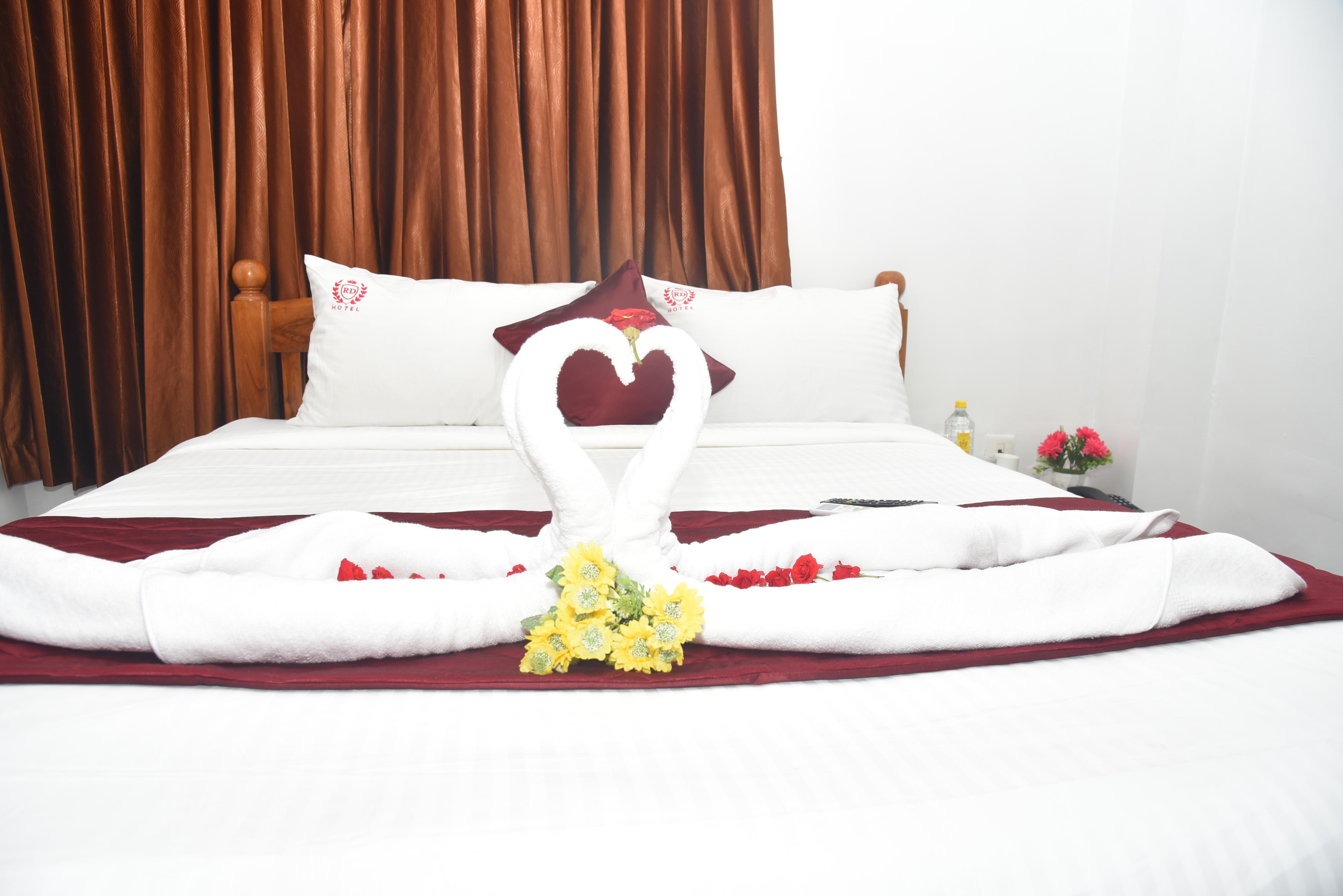 Hotel RD Perundurai - Tap to explore photos