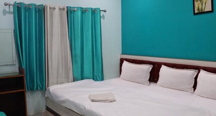Laugh tale hostel Room Type - Deluxe Four Bed room