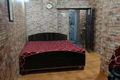 Rudraksh Home Stay