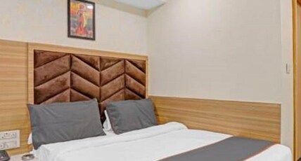 Hotel Stay Inn-C.G.Road Room Type - Deluxe ac room