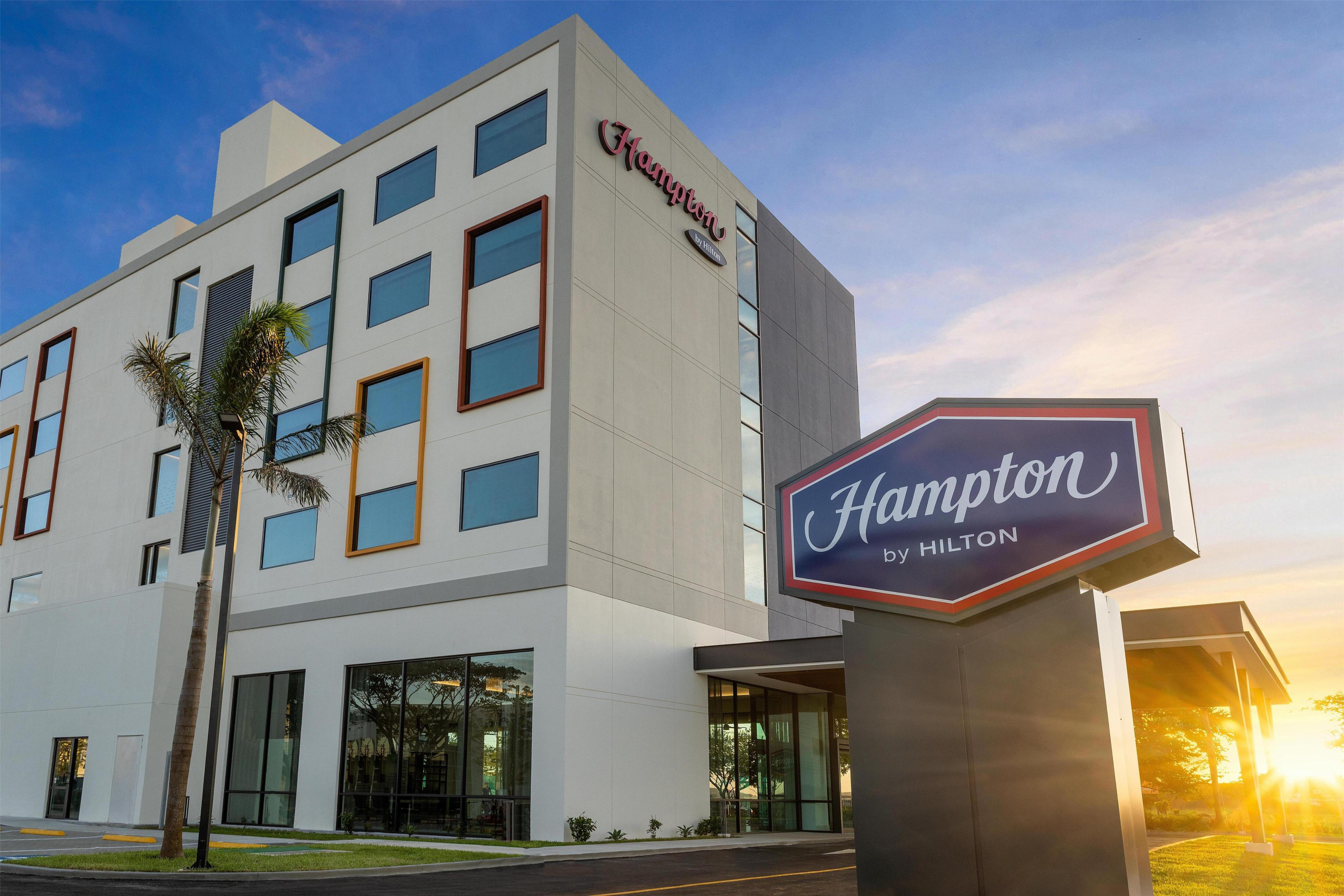 Hampton by Hilton Guanacaste Airport - Tap to explore photos
