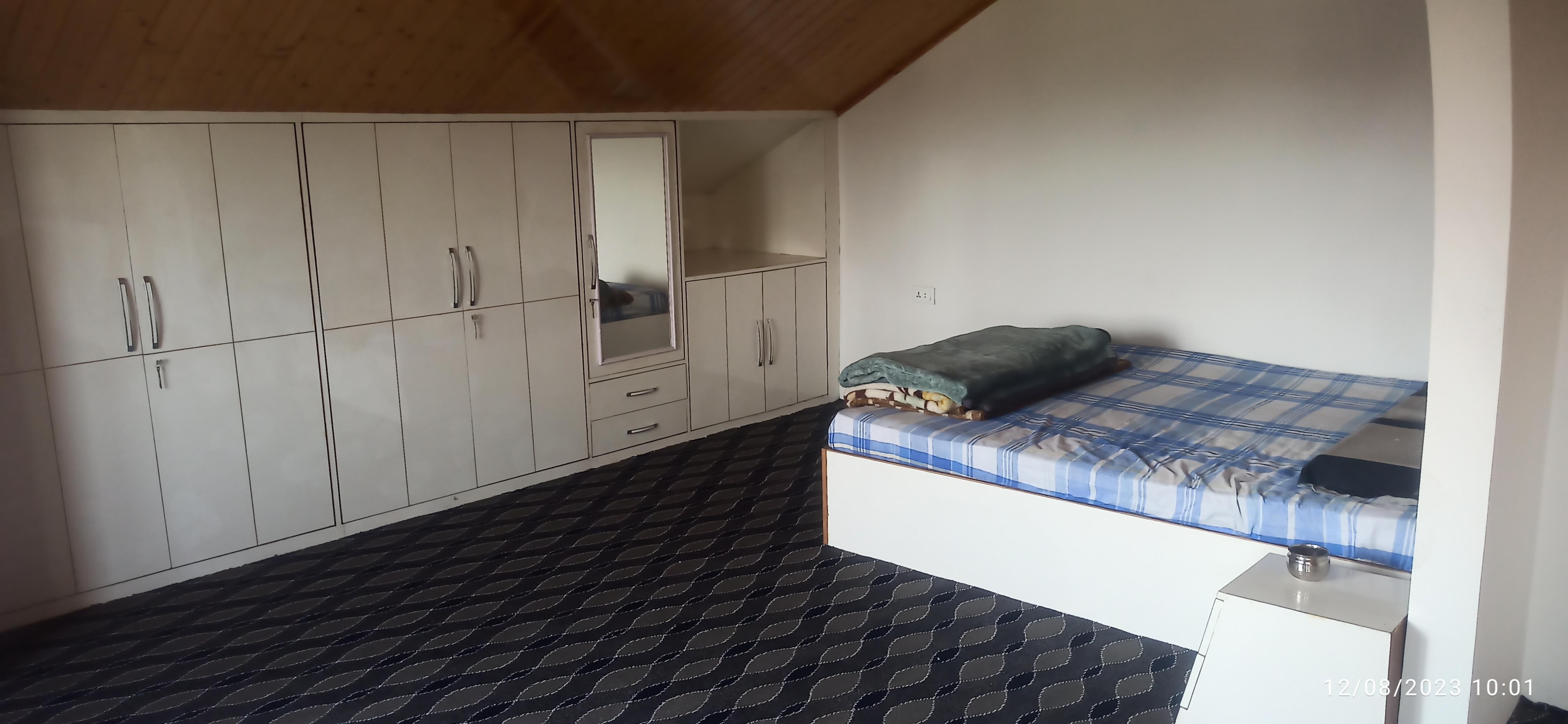 MASKANS Room Type - Double Room with Shared Washroom