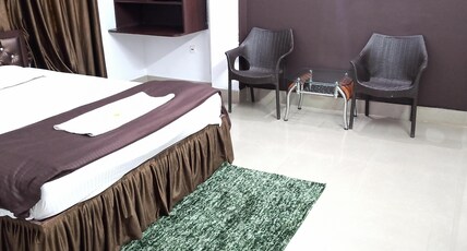 NirVis Grand Room Type - Deluxe AC NirVis Grand Room Type - Deluxe AC