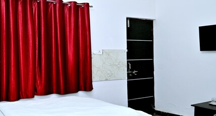 Kanishka Residency Room Type - Single Room