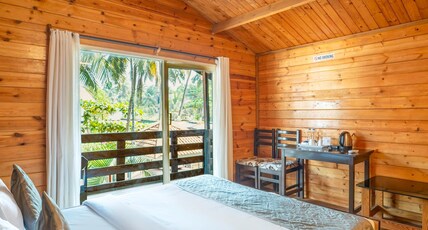 Beach Walk Resort Morjim by Feather Touch Room Type - Superior Cozy Chalet with Balcony Pool View Beach Walk Resort Morjim by Feather Touch Room Type - Superior Cozy Chalet with Balcony Pool View