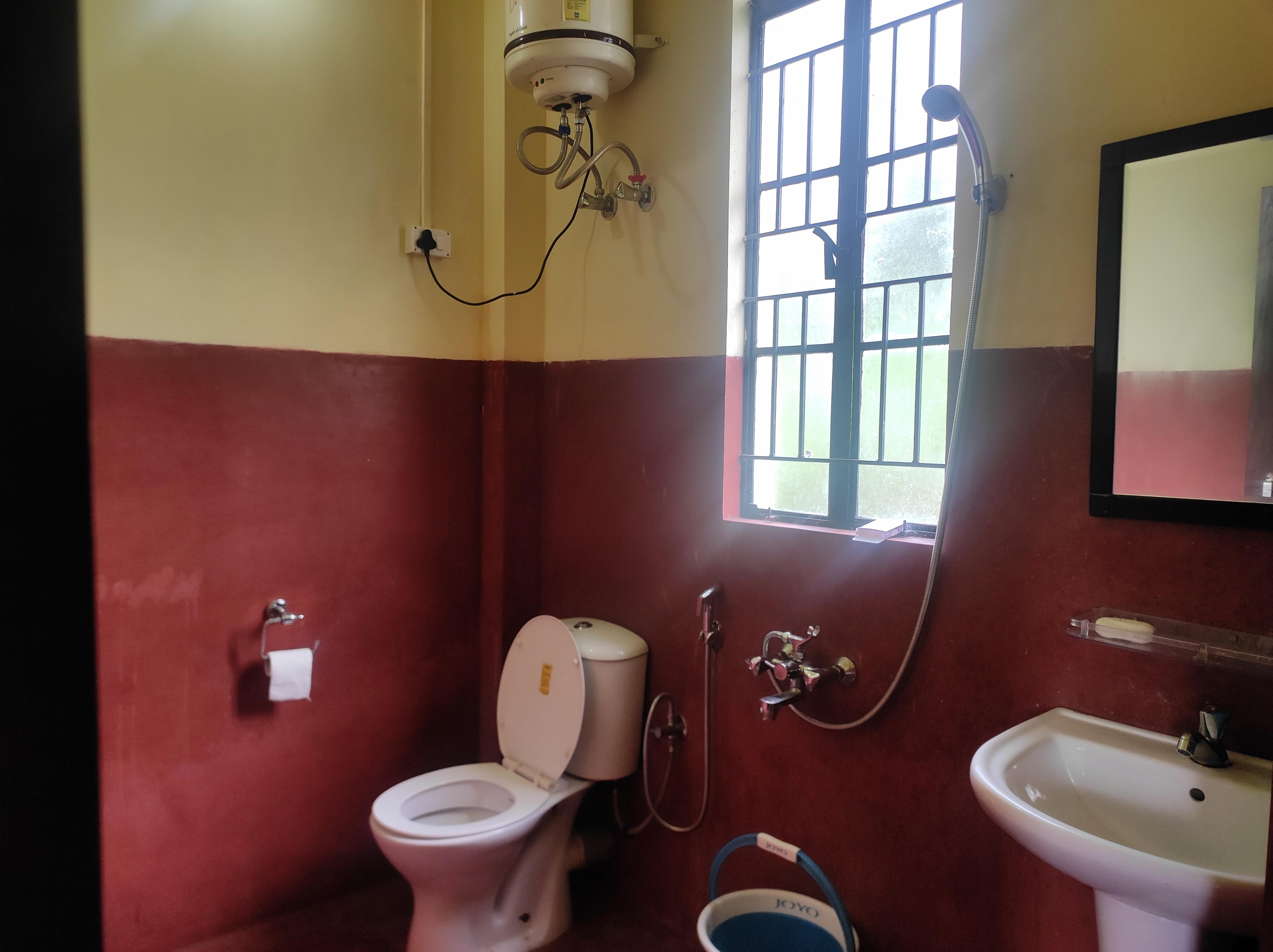 NAGA GUEST HOUSE - Tap to explore photos