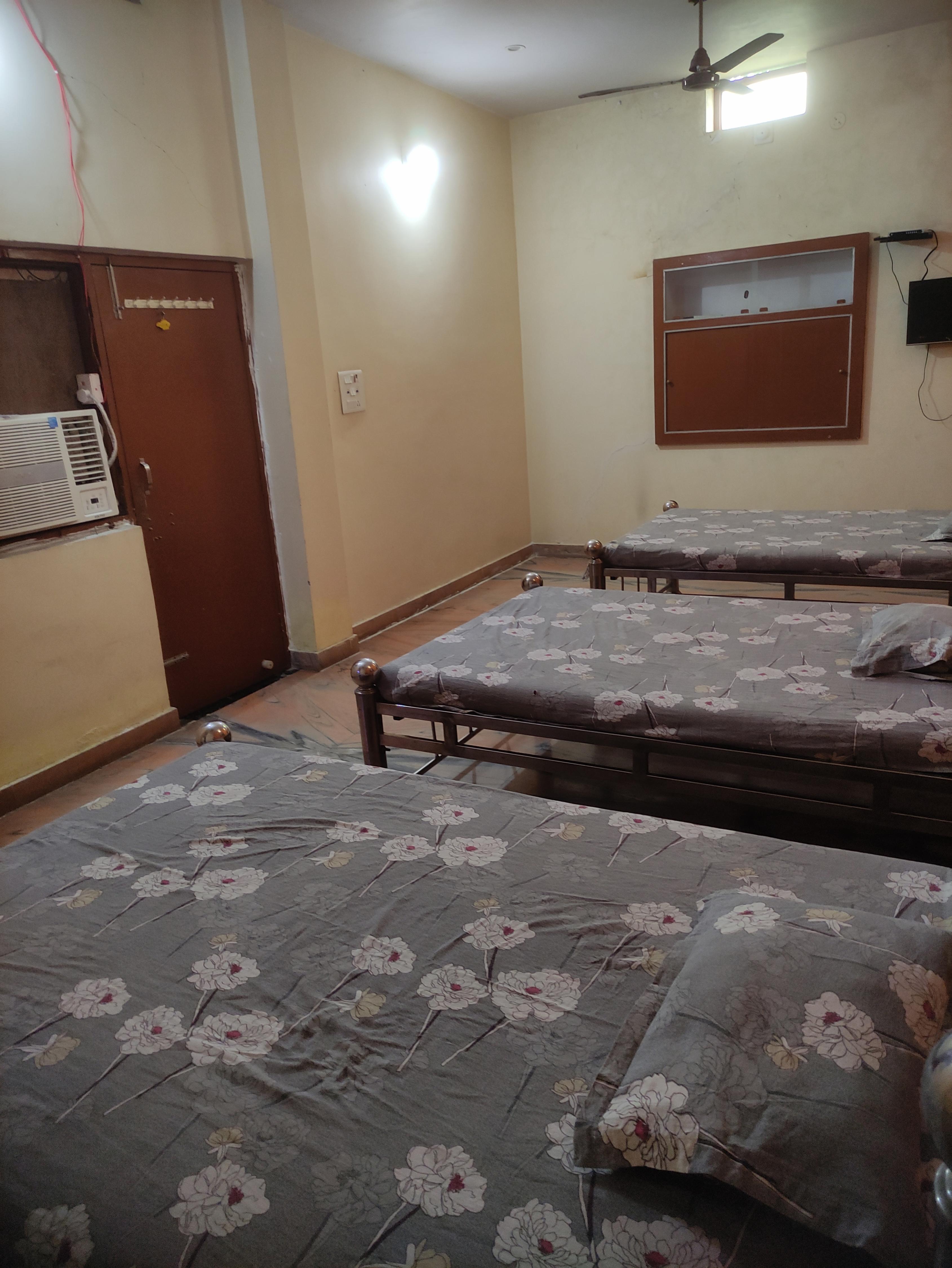 Pratap hotel and restaurant - Tap to explore photos