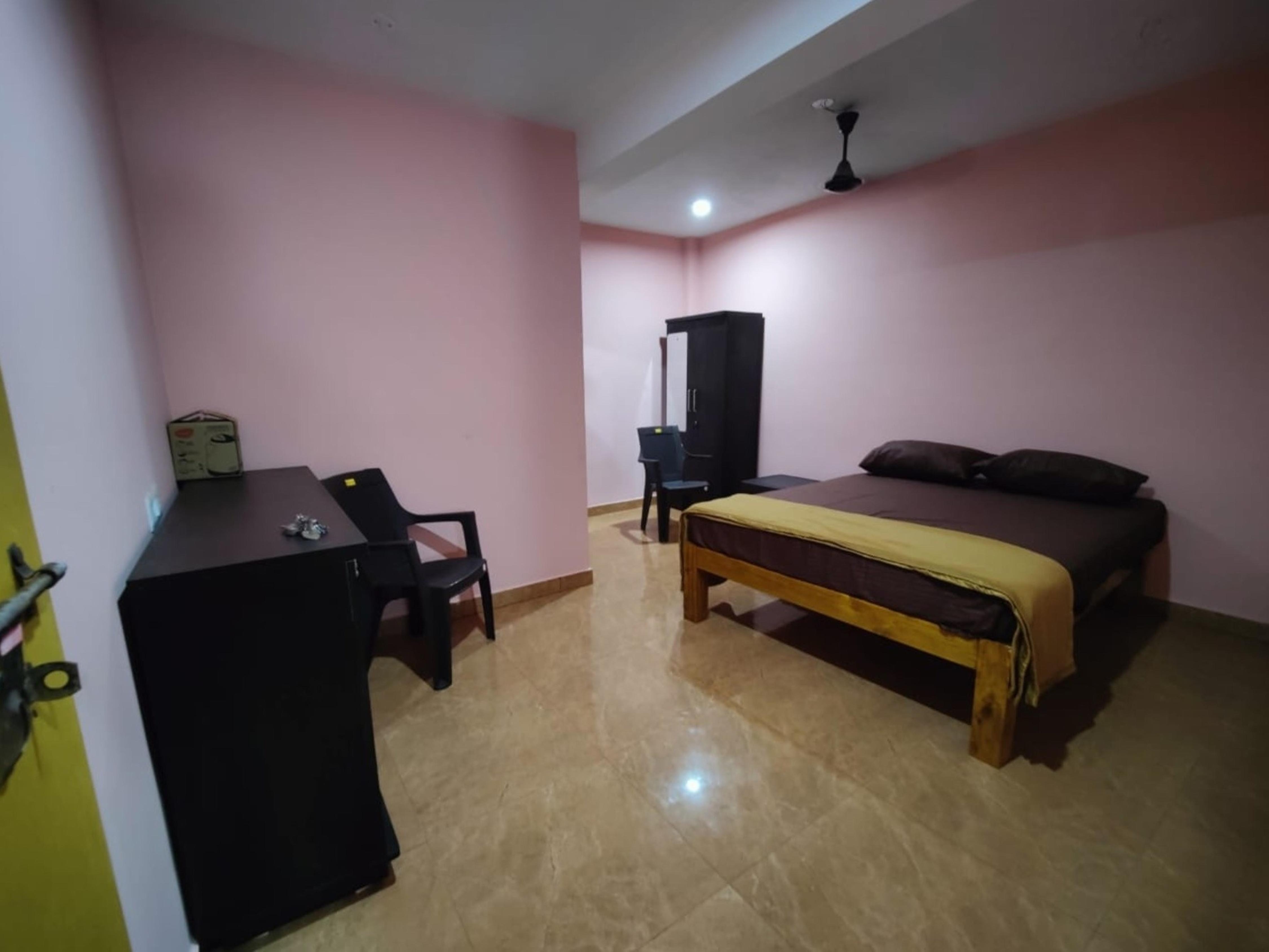 Blue Horizon Beach Homestay - Tap to explore photos