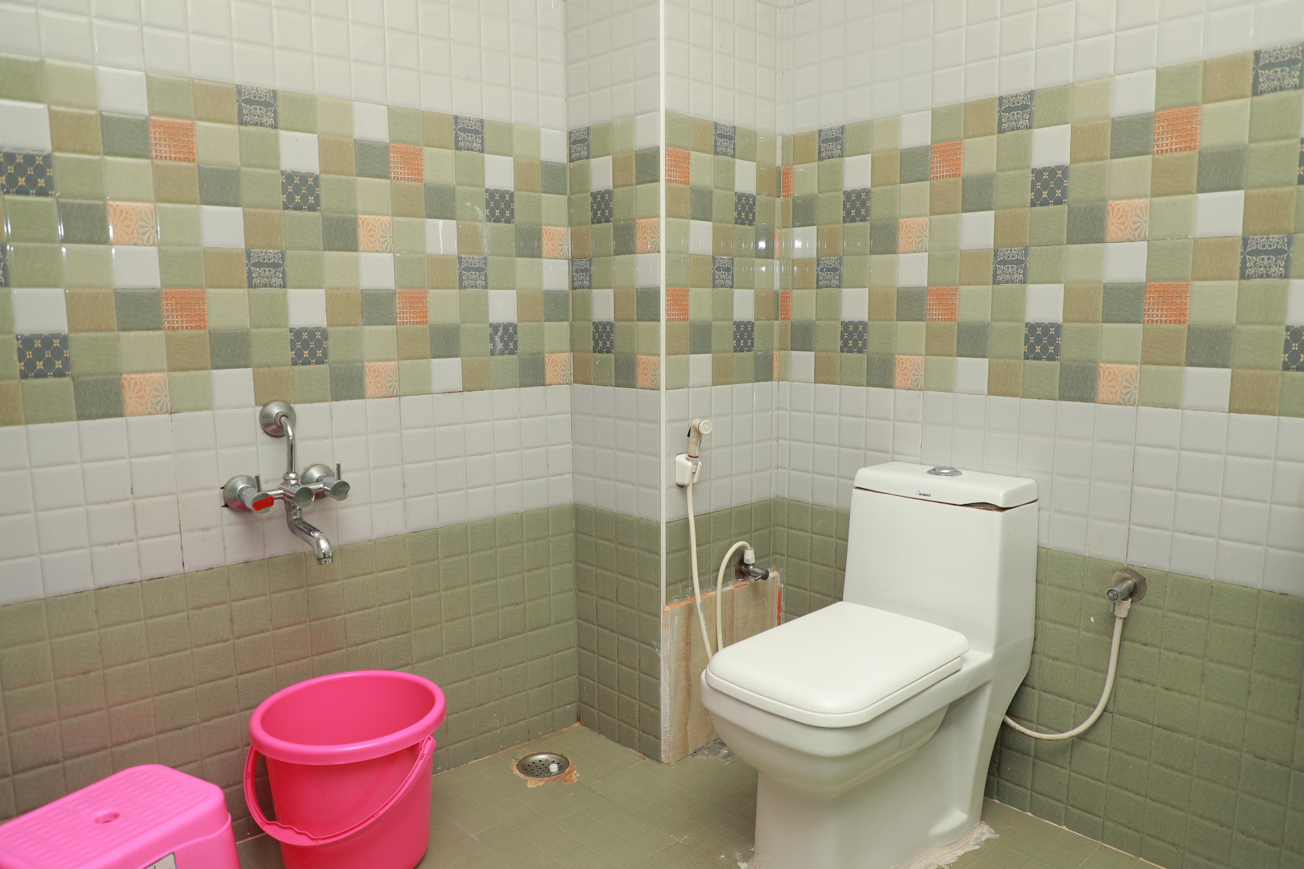 Hotel Rimsha Residency - Tap to explore photos