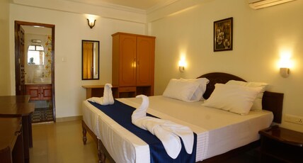 TIPPYS BEACH RESORT Room Type - Deluxe Room Light house view with balcony