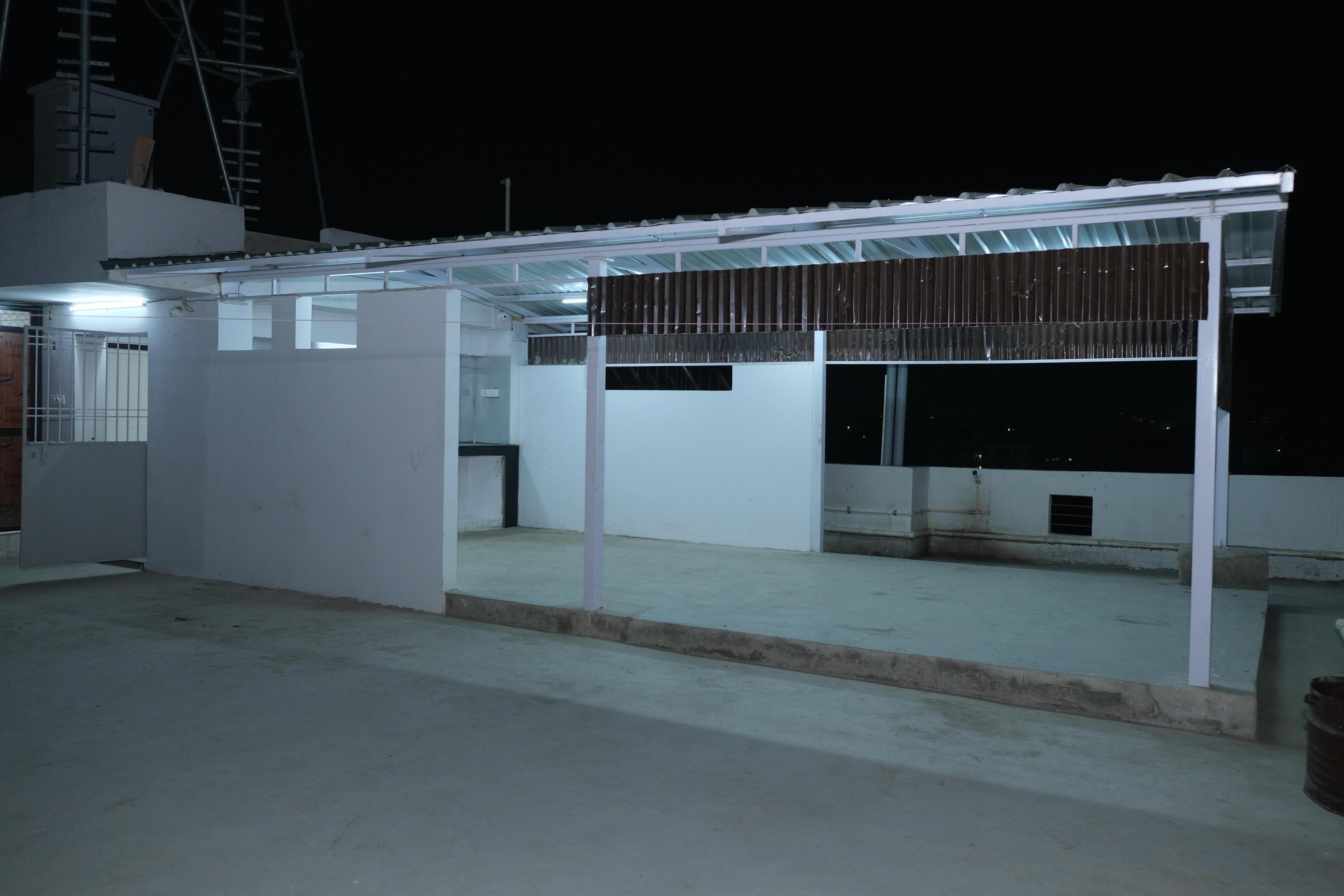 Hotel Welcome Tower - Tap to explore photos