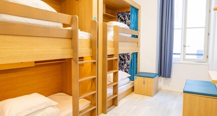 The People Marseille Room Type - Bed in a 4 beds mixed dorm with private bathroom