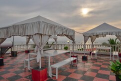 Hotel Salty Waves Baga