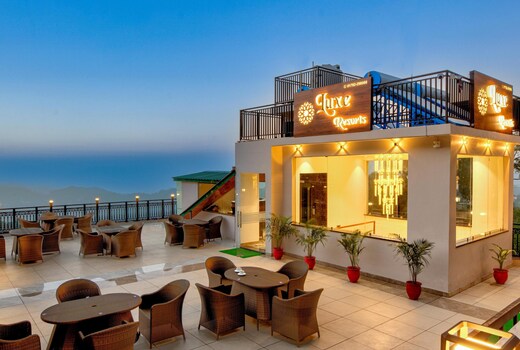 Luxe Resorts