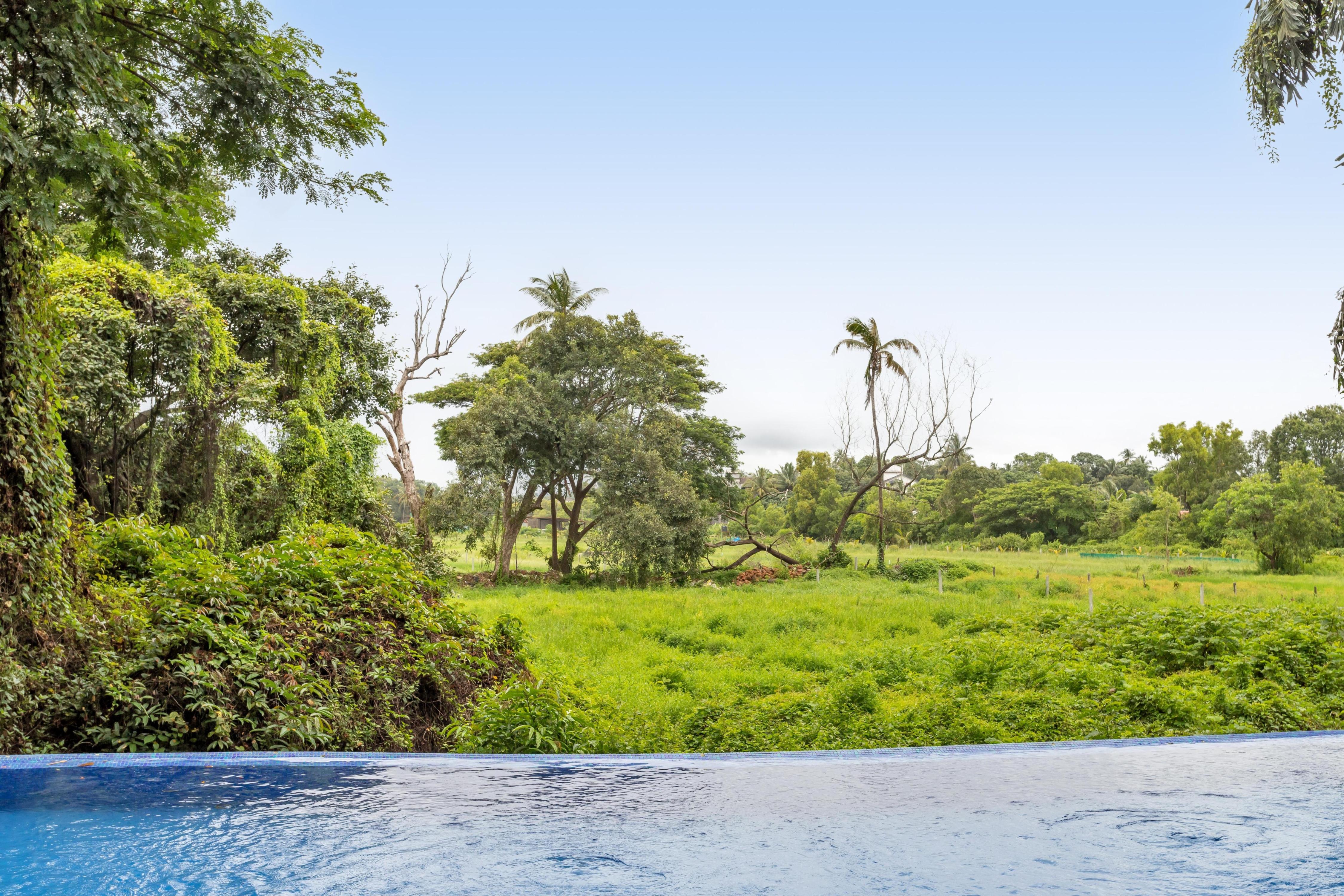 tisyastays | Brand New Luxury 1BHK with Infinity Pool, 5mins to beach - Tap to explore photos