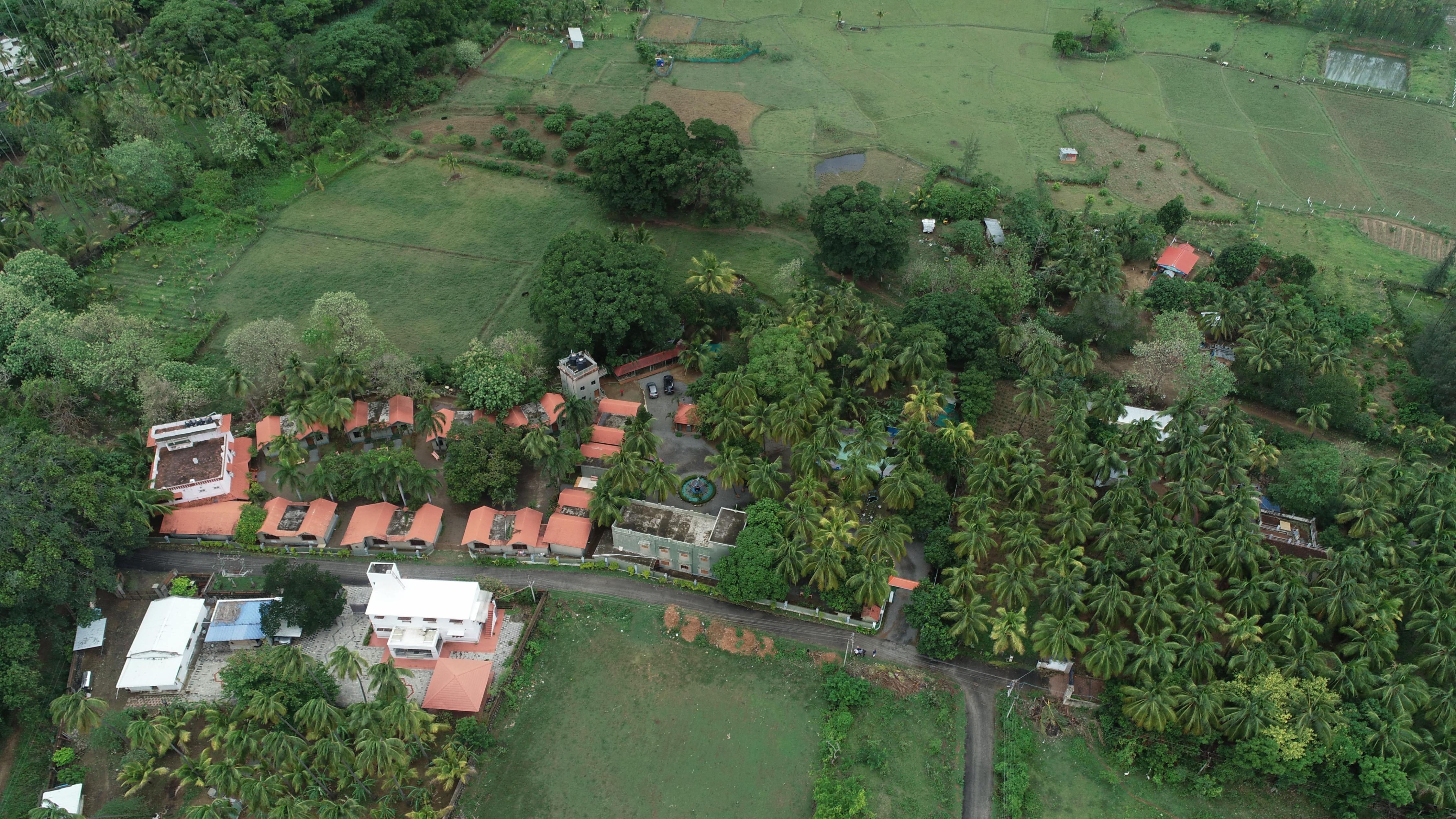 Kuttralam Resorts - Tap to explore photos