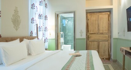 Dev Mahal - A Boutique Heritage Hotel Room Type - Luxury
