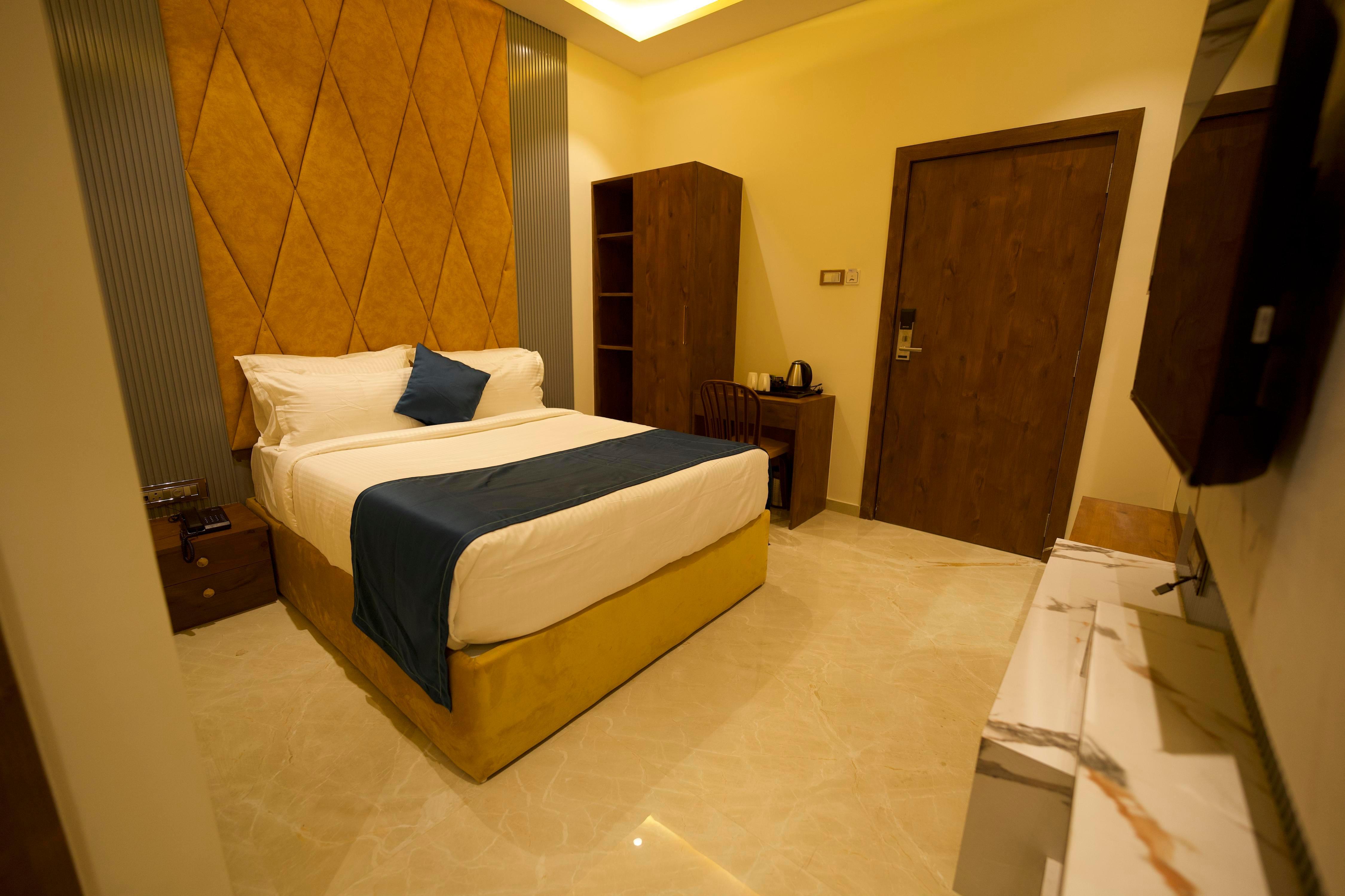 Hotel Atithi Legends Room Type - Standard Deluxe