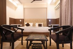 Rooms In 999 | DLF MyPad