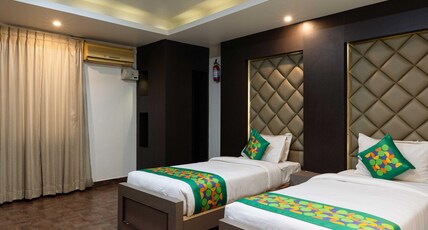 Treebo Kings Orchid Room Type - Spacious Premium Room