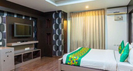 Treebo Kings Orchid Room Type - Deluxe Family Room