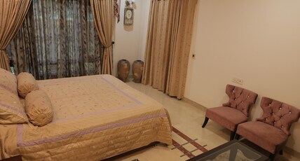 Amazing Palace in Jaypee Greens Room Type - Bedroom 1