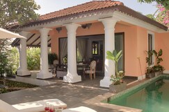 tisyastays | Villa Lirio 2BHK Lux with Private Pool & Bathtub