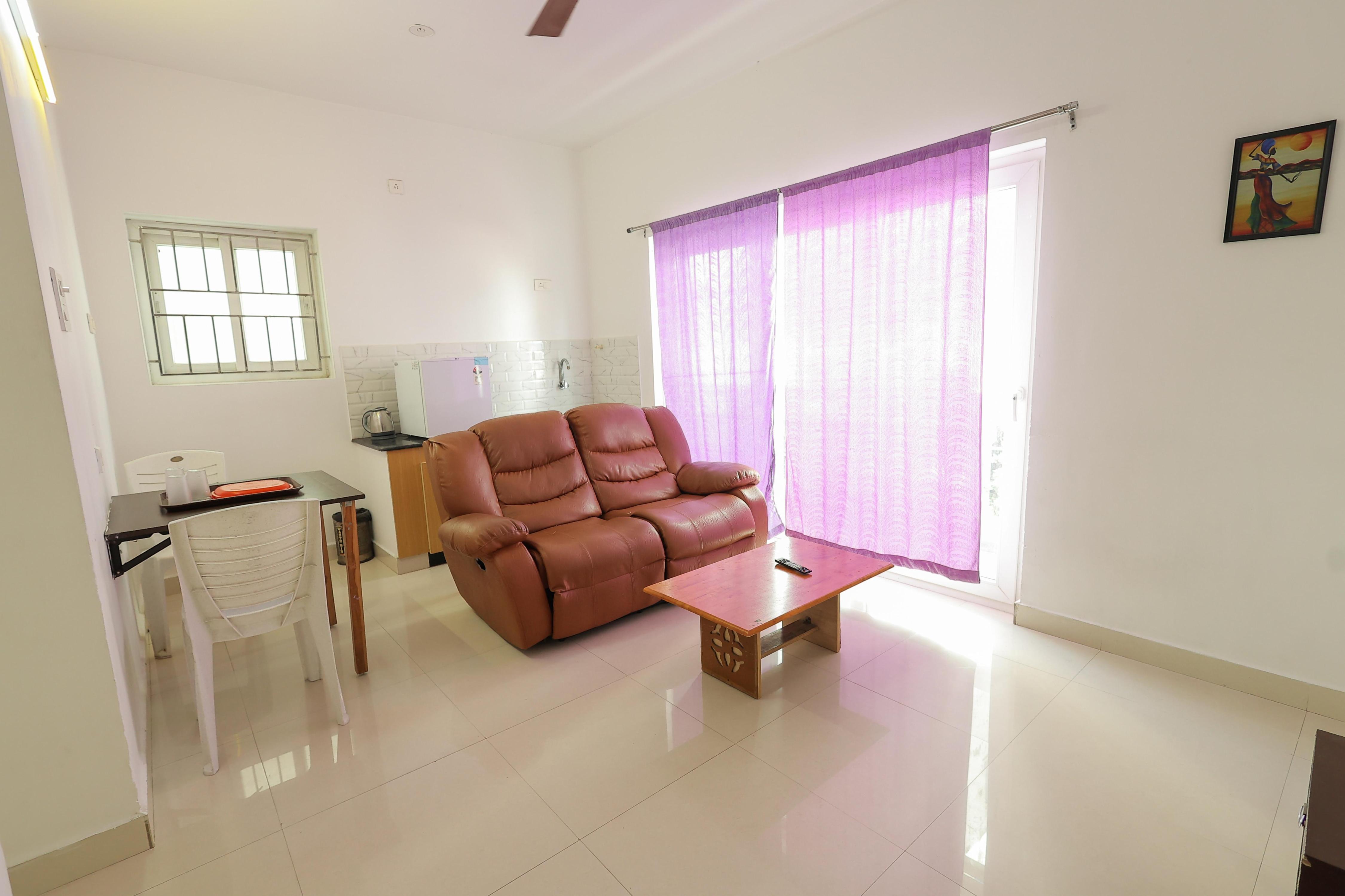 Kovalam Studio Villa - Tap to explore photos