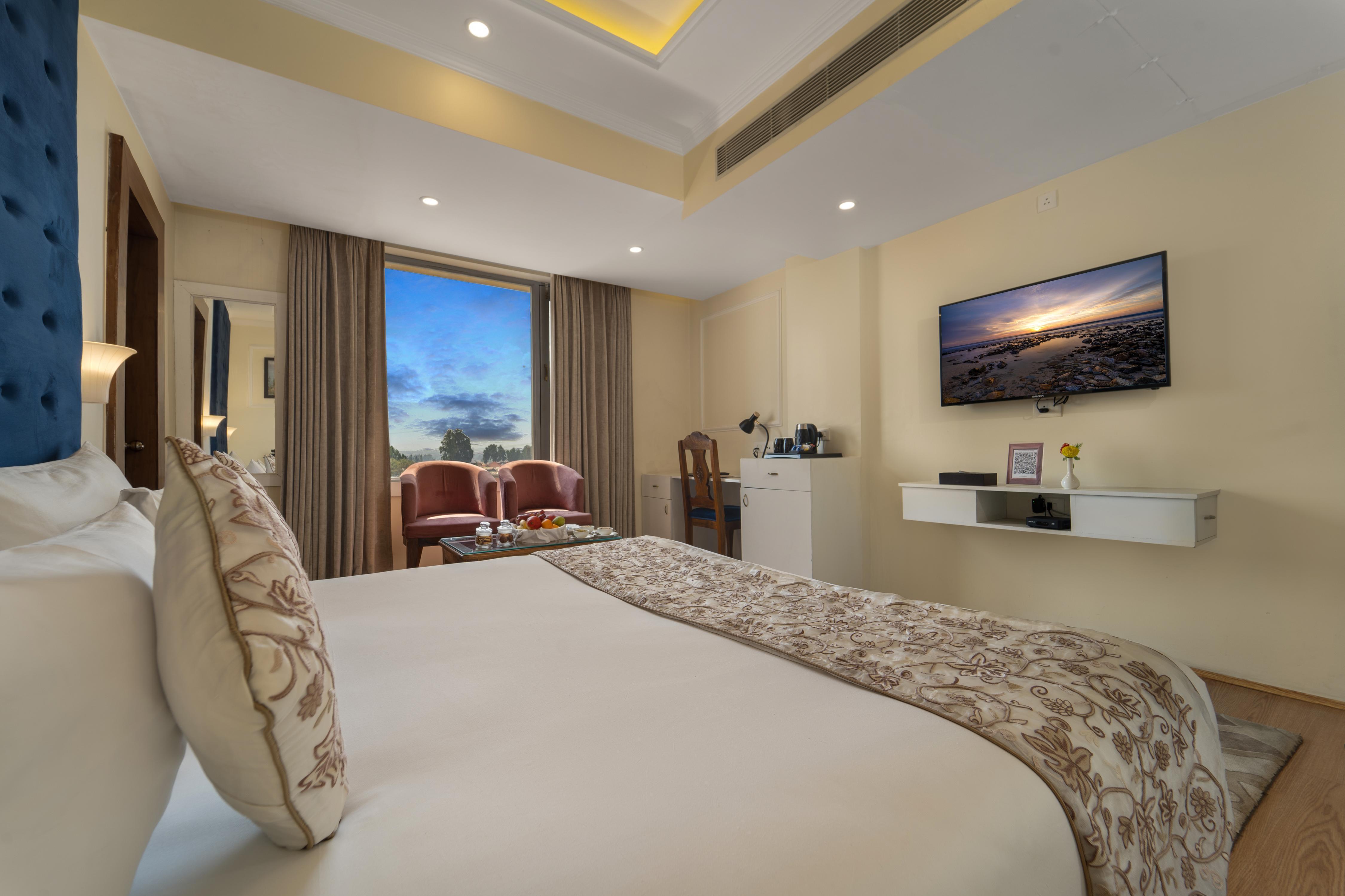 Arco Hotels and Resorts (Nearby Airport) - Tap to explore photos
