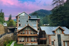Bradhi Resorts