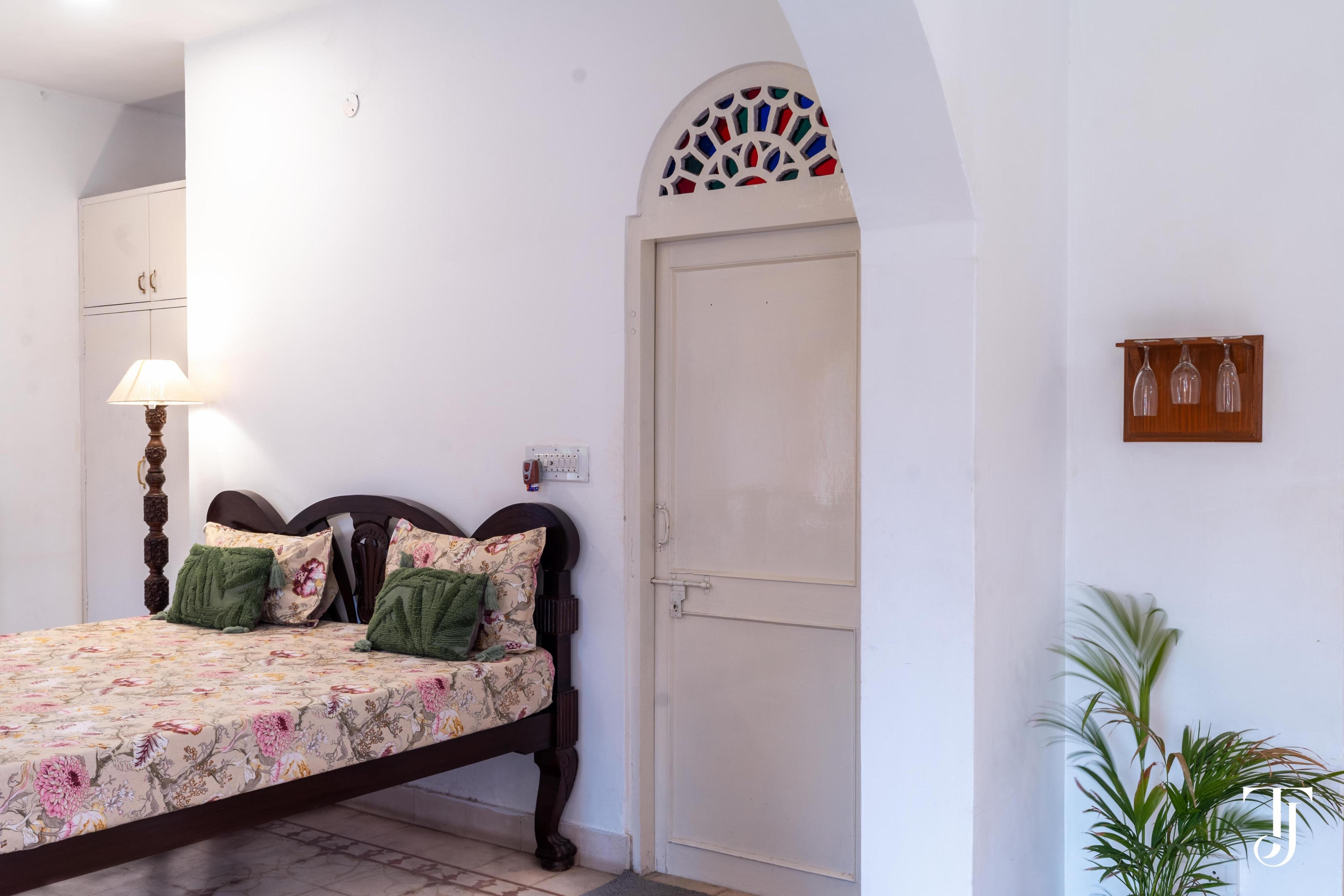 Anandmai Heritage Homestay - Tap to explore photos