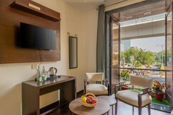 Lime Boutique Bed & Breakfast | Nehru Place Metro