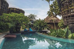 Canggu Cabana Resort By Ini Vie Hospitality