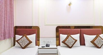 Hotel Samrat Residency Nizamuddin By TRIINDIA Hospitality Room Type - Room with Triple occupancy